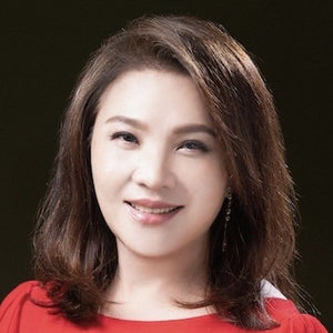 Echo Lin 林芳婕